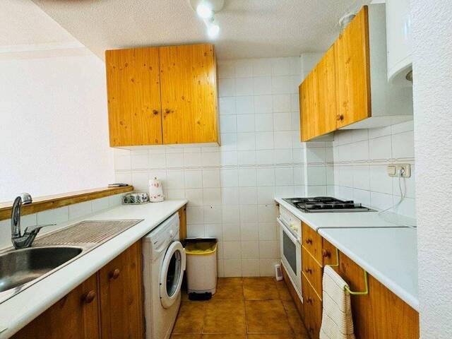 #1784 - Apartamento para Venta en Torrevieja - Valencia - 2